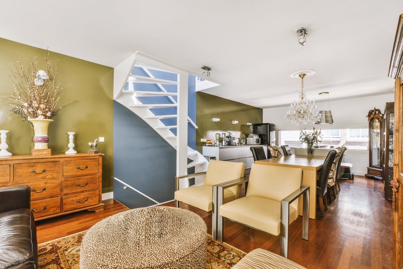 Primer piso en casa acogedora de dos pisos